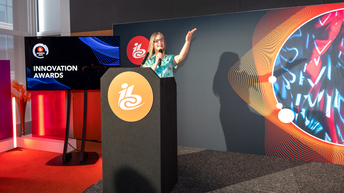 d4innovationawardshost_309712 (1).jpg